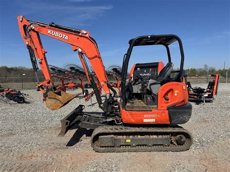 bracket for metal cable kubota|Kubota Tractor KX040.